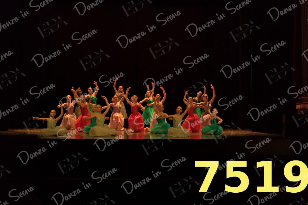 11. OUT OF DANCE ASD - Sinfonia D'Estate